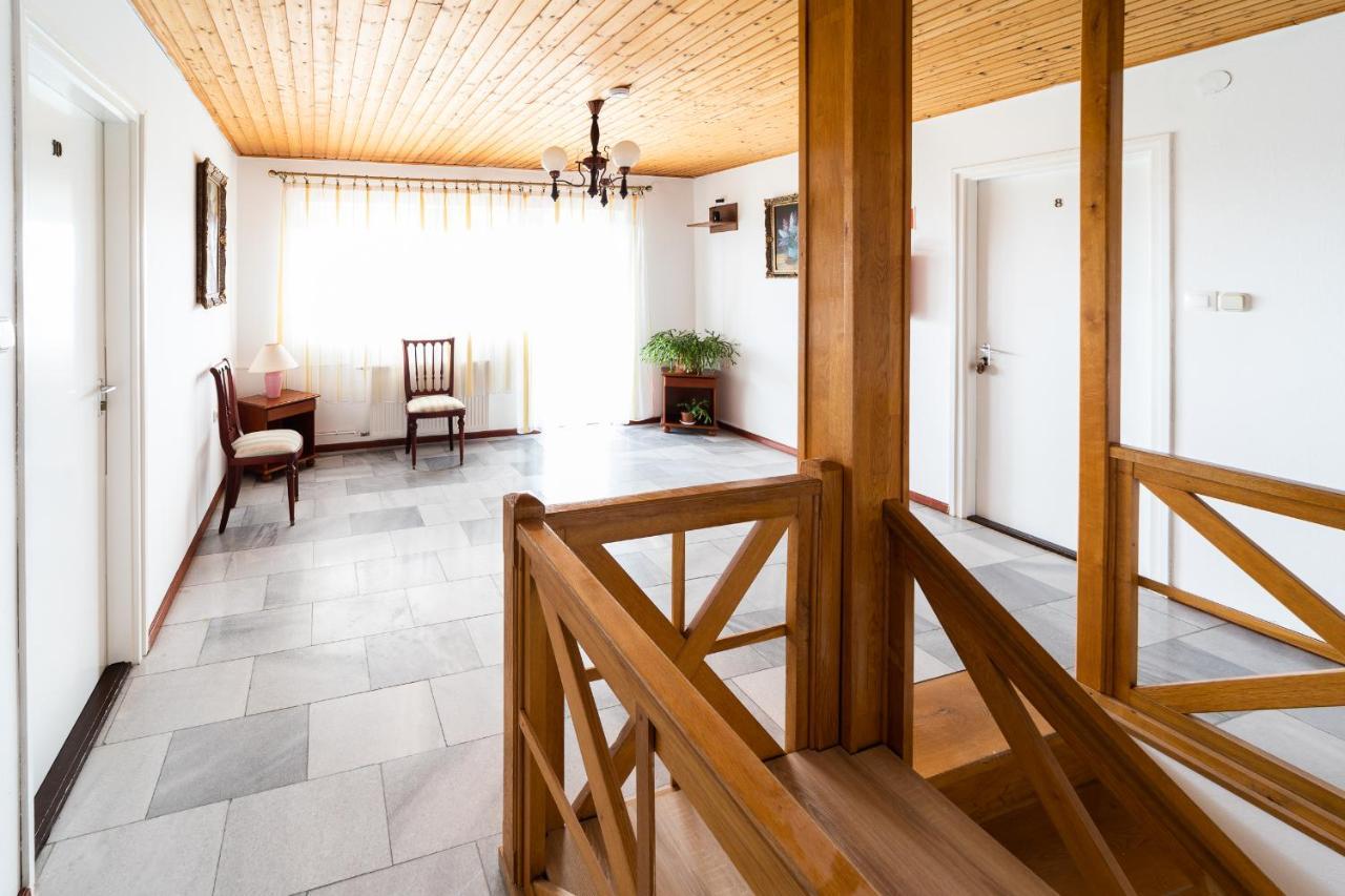 Villa Lotus 잘라카로쉬 외부 사진
